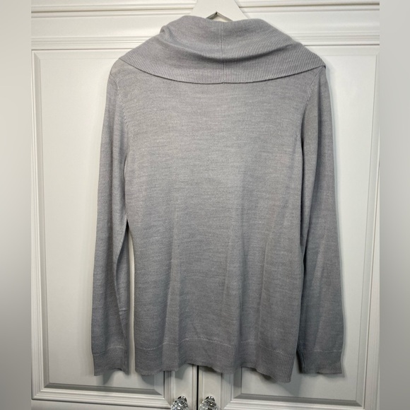 Lily Morgan Women’s Size Large Grey Cowl Neck Sweater Shirt Top Winter Fall - Picture 7 of 9